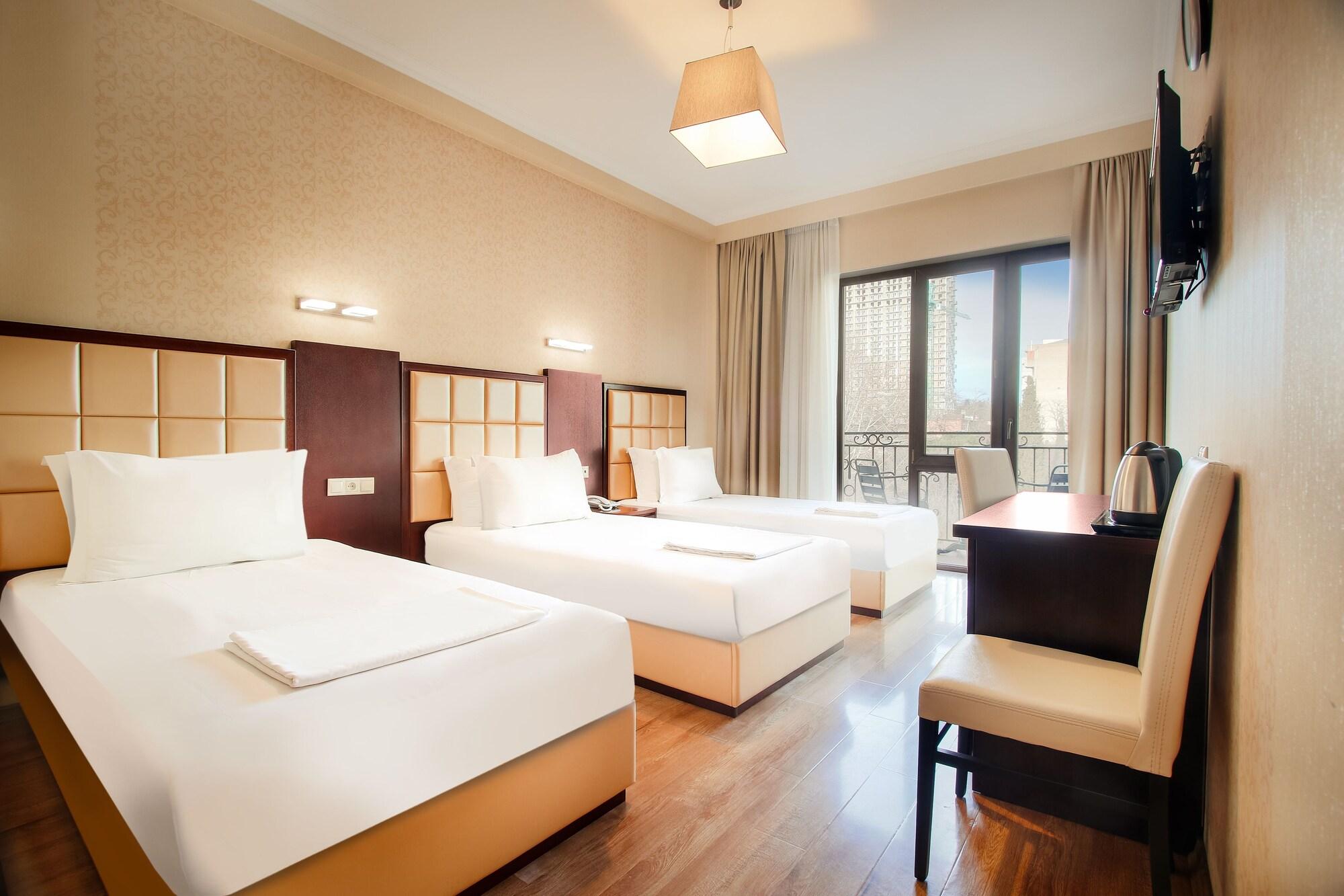 Hotel Gtm Plaza Tbilisi Exterior foto