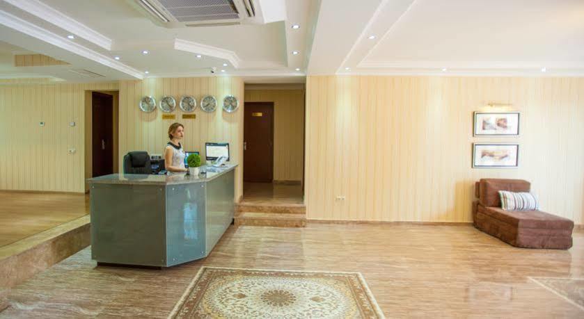 Hotel Gtm Plaza Tbilisi Exterior foto